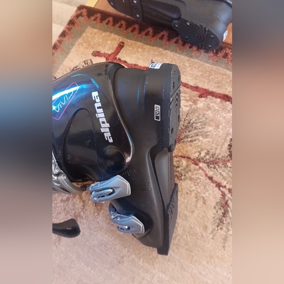 Alpina Vivid Downhill boots Men's size 6 - Picture 4 of 6
